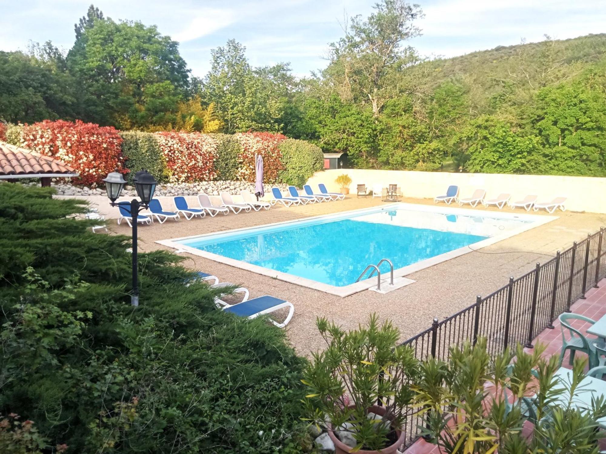 Camping La Vaugelette - Drome Montclar-sur-Gervanne Экстерьер фото